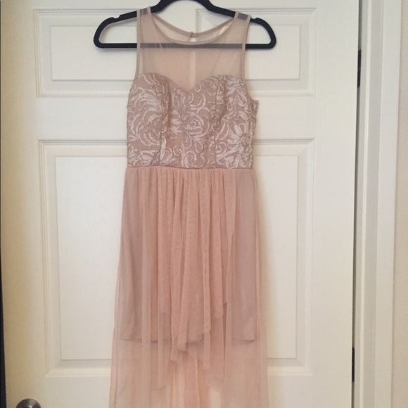 paper doll Dresses & Skirts - DONATED!!! Blush light pink hi low beautiful dress with mesh